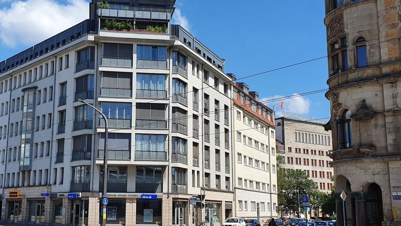 Fassade / Eingang Fassade / Eingang